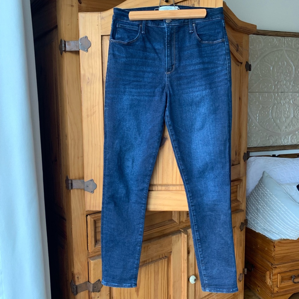 Abercrombie&Fitch Women Dark Blue Denim Skinny Jeans